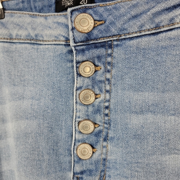 Stitch Star Womens Distressed Faded Light Wash Button Fly Jeans Size 20 - Picture 5 of 12